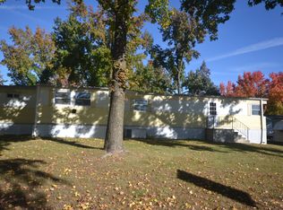 66 Lisa Ln, Smithton, IL 62285
