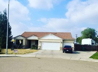 1476 Stephanie Ln, Selma, CA
