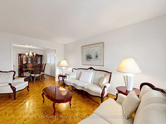 5th image of 82 Embassy Dr