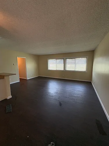 370 Temple Ave #1 Photo 1