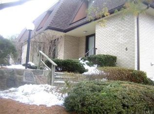 6 Bouton St E APT 2, Stamford, CT 06907