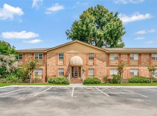 428 Banyon Tree Cir APT 200, Maitland, FL 32751