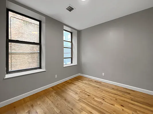 Rented by Skyward | media 12