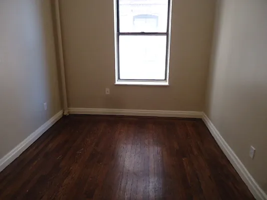 Rented by Hakeem Shahid, LREB | media 7