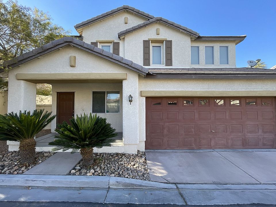 1st image of 8228 Wildwood Glen Dr