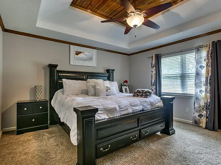 420 SE Onyx Dr — Photo 18
