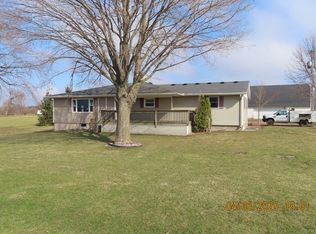 18194 215th St, Hutchinson, MN 55350