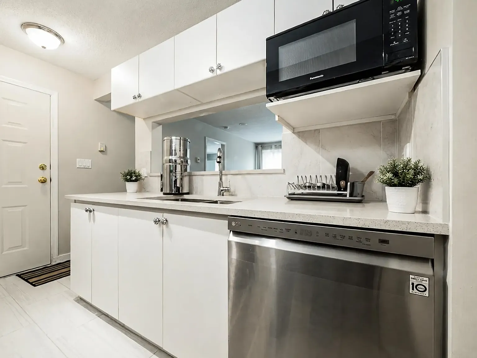 1 bed, 480 sqft, $2,000 — Photo 4