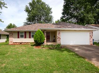 3211 W Riverside St, Springfield, MO 65807