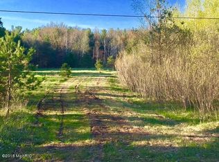 6586 Cline Rd, Fruitport, MI 49415