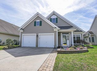 313 Sunflower Dr, Egg Harbor Township, NJ 08234