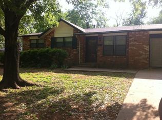 417 Holder Dr, Hurst, TX