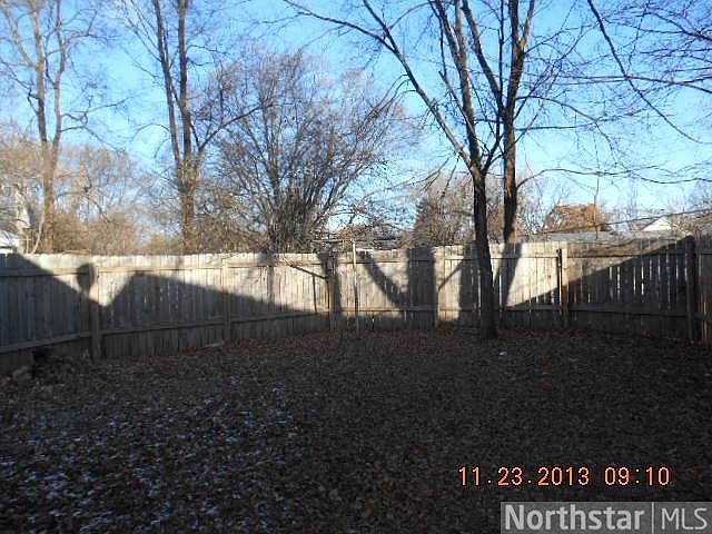 2nd image of 1511 York Ave