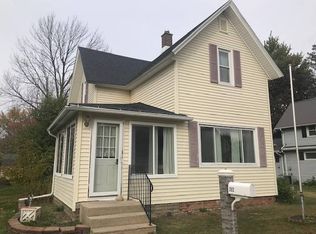 352 W Randolph St, Nappanee, IN 46550