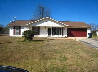 413 Fieldstone Rd, Warner Robins, GA 31093