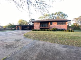 735 Auburn Rd, Notasulga, AL 36866