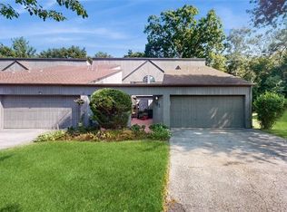 185 Stone Oaks Dr, Hartsdale, NY 10530