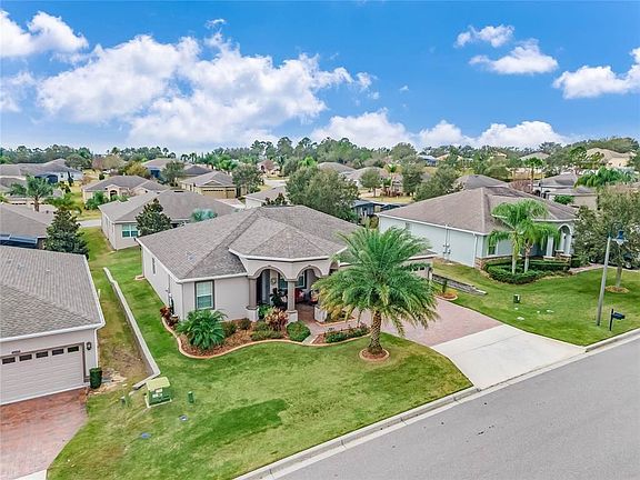 3rd image of 2831 Catalina St