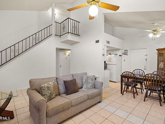 4th image of 11381 Tenaha Ave