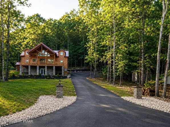 229 Five Springs Rd #3, Stroudsburg, PA 18360