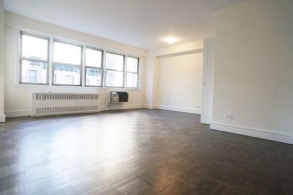 Rented by Bold New York | media 10