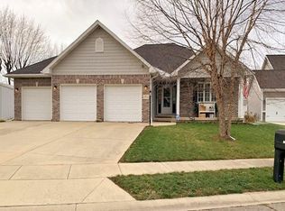 601 Arletta Glen Dr, Gas City, IN 46933