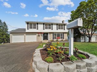 4805 Marshall Dr E, Vestal, NY 13850