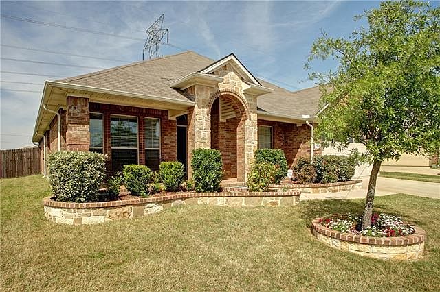 1st image of 7808 Black Willow Ln
