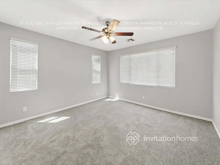 1636 N 209th Ave — Photo 10