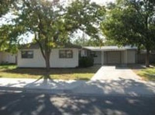 1606 S Madison Ave, Roswell, NM 88203