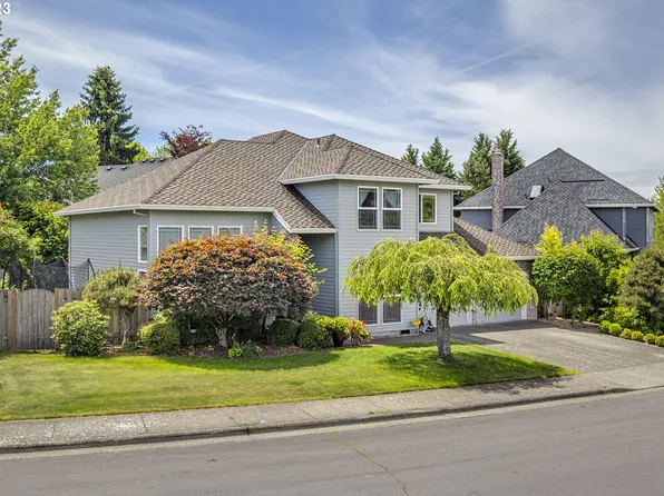 17600 NW Country Dr, Portland, OR 97229