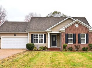 409 Irish Cir, Hopkinsville, KY 42240