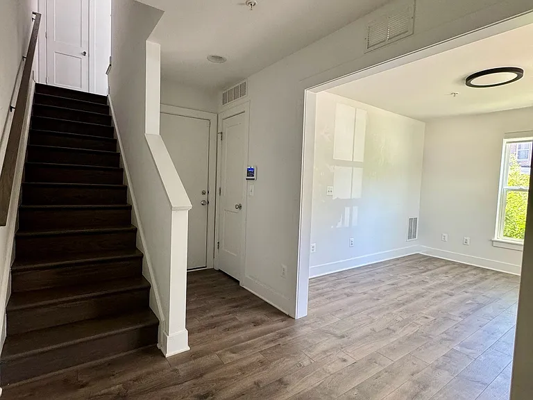1228 Wynton Pl NE — Photo 29