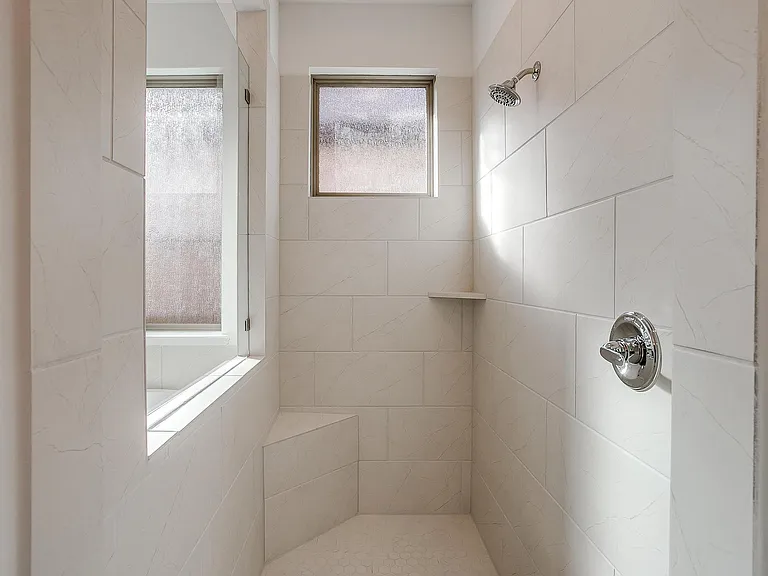 9344 Buckeye Bnd — Photo 37