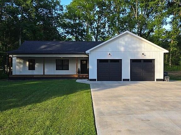 3rd image of 1032 Cohutta Dr