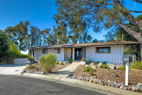 3255 Meadowlark Ln Photo 1