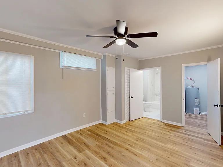 237 S Northington St — Photo 11