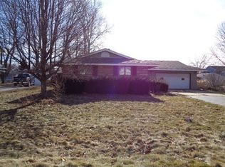 445 E Ann St, Somonauk, IL 60552