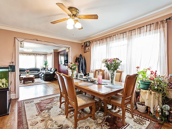 4th image of 2818 N Nordica Ave