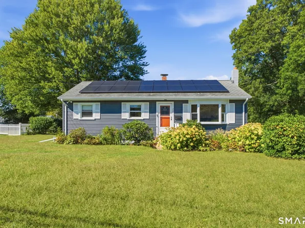 72 Orchard Drive, Montville, CT 06382