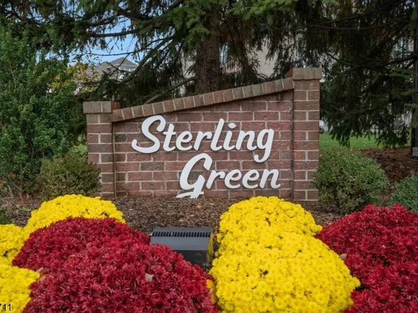 45 Schindler Way, Fairfield Twp., NJ 07004