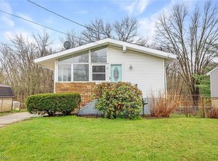 1332 Carnegie Ave, Akron, OH 44314