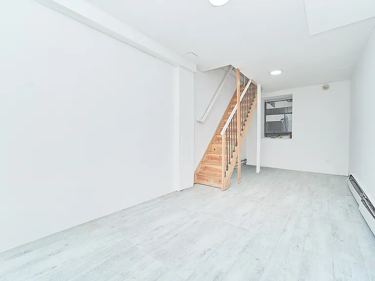 134 W 109th St #1A — Photo 4