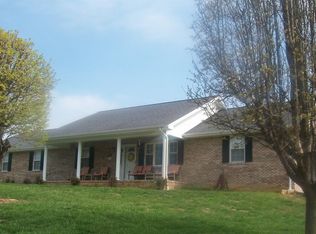 45 W Meadow Dr, Nancy, KY 42544