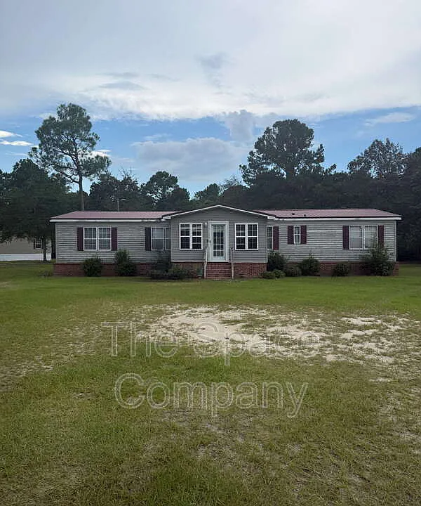 350 Lafayette Ln