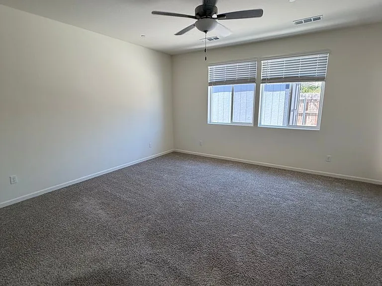2026 Sherbrook Ave — Photo 30