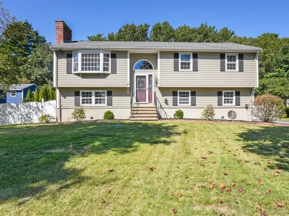 8 Cushing Dr, Wilmington, MA 01887
