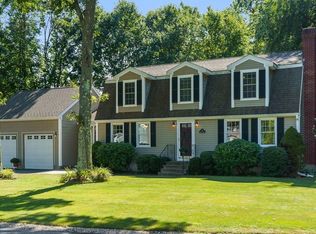 8 Walden Ter, Clinton, MA 01510