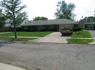 1627 Burbank Dr, Dayton, OH 45406