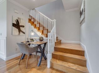 537 Elm St, San Carlos, CA 94070